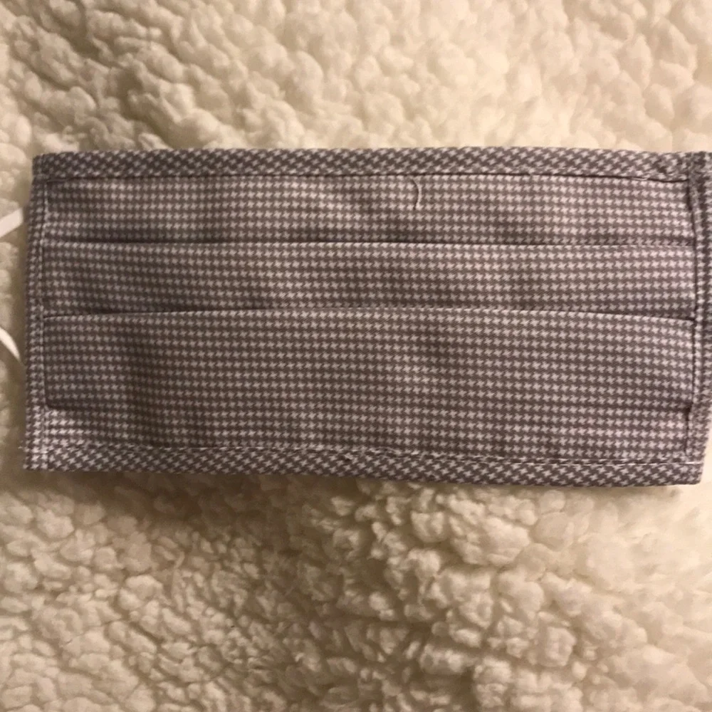 6/$20 New set/4 face masks